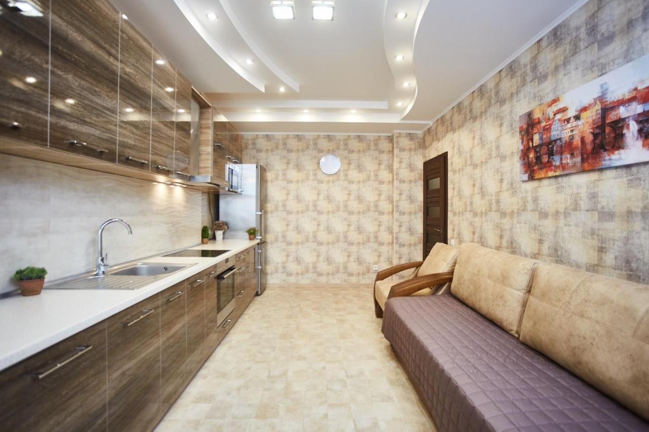 Family Apartment *